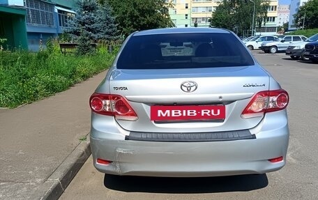 Toyota Corolla, 2011 год, 850 000 рублей, 4 фотография