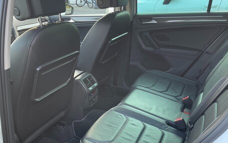 Volkswagen Tiguan II, 2020 год, 3 249 000 рублей, 15 фотография
