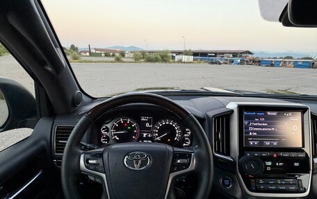 Toyota Land Cruiser 200, 2017 год, 7 100 000 рублей, 10 фотография