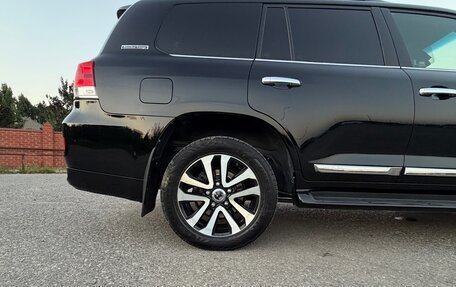 Toyota Land Cruiser 200, 2017 год, 7 100 000 рублей, 14 фотография