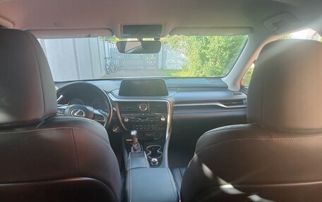 Lexus RX IV рестайлинг, 2021 год, 4 750 000 рублей, 6 фотография