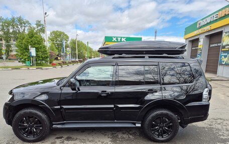 Mitsubishi Pajero IV, 2015 год, 3 300 000 рублей, 2 фотография