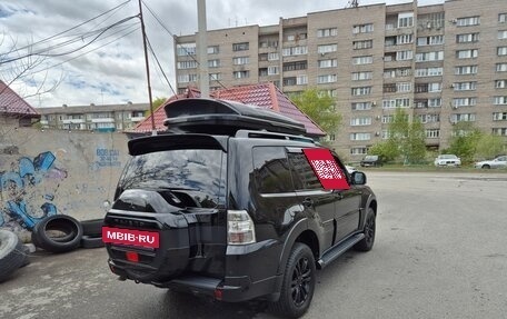 Mitsubishi Pajero IV, 2015 год, 3 300 000 рублей, 5 фотография