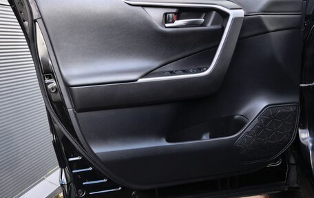 Toyota RAV4, 2020 год, 2 799 000 рублей, 11 фотография