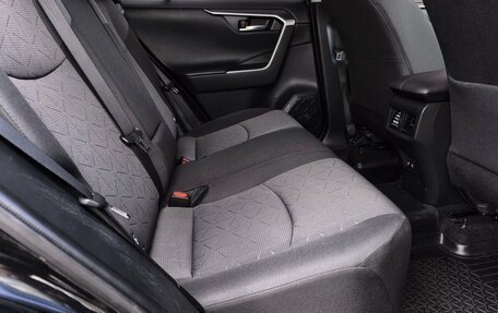 Toyota RAV4, 2020 год, 2 799 000 рублей, 16 фотография