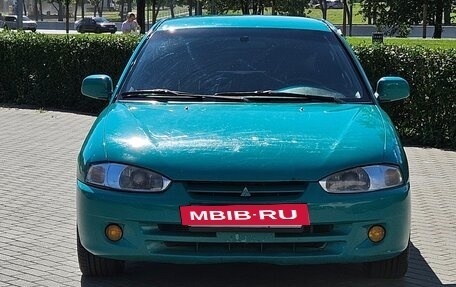 Mitsubishi Colt VI рестайлинг, 1999 год, 360 000 рублей, 5 фотография