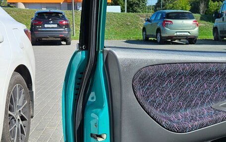 Mitsubishi Colt VI рестайлинг, 1999 год, 360 000 рублей, 18 фотография