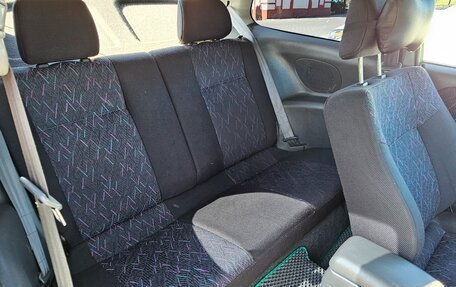 Mitsubishi Colt VI рестайлинг, 1999 год, 360 000 рублей, 23 фотография