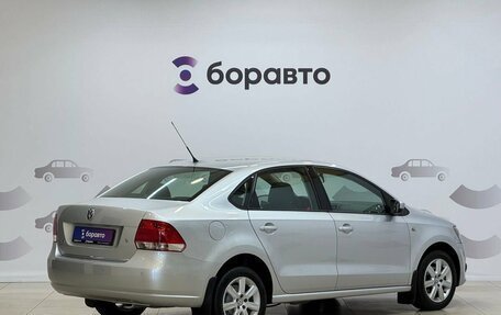 Volkswagen Polo VI (EU Market), 2012 год, 950 000 рублей, 4 фотография