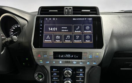 Toyota Land Cruiser Prado 150 рестайлинг 2, 2016 год, 3 508 000 рублей, 19 фотография