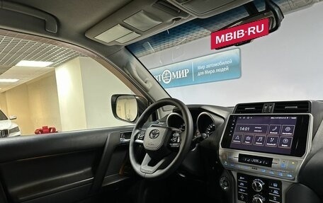 Toyota Land Cruiser Prado 150 рестайлинг 2, 2016 год, 3 508 000 рублей, 14 фотография