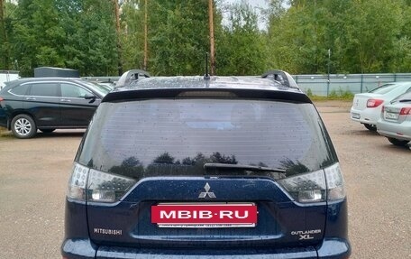 Mitsubishi Outlander III рестайлинг 3, 2011 год, 1 100 000 рублей, 2 фотография