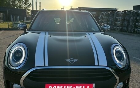 MINI Clubman, 2019 год, 1 500 000 рублей, 3 фотография
