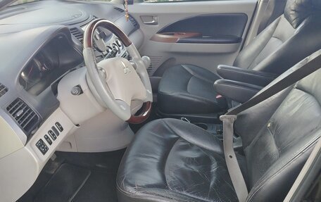 Mitsubishi Grandis, 2005 год, 590 000 рублей, 9 фотография