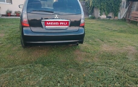 Mitsubishi Grandis, 2005 год, 590 000 рублей, 7 фотография