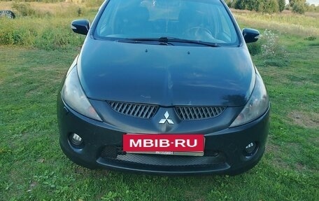 Mitsubishi Grandis, 2005 год, 590 000 рублей, 8 фотография