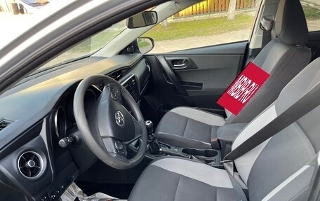 Toyota Auris II, 2018 год, 1 400 000 рублей, 4 фотография