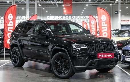 Jeep Grand Cherokee, 2018 год, 3 789 700 рублей, 5 фотография
