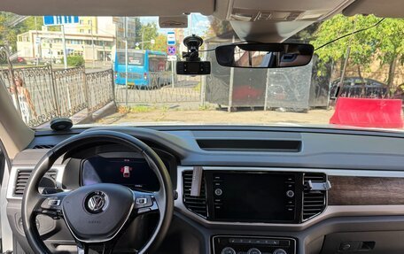 Volkswagen Teramont I, 2018 год, 3 990 000 рублей, 6 фотография