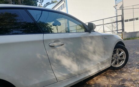 BMW 1 серия, 2011 год, 1 100 000 рублей, 29 фотография