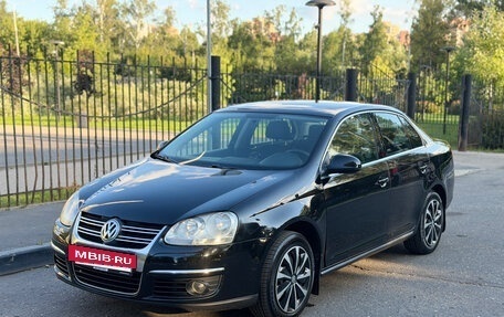 Volkswagen Jetta VI, 2008 год, 770 000 рублей, 2 фотография