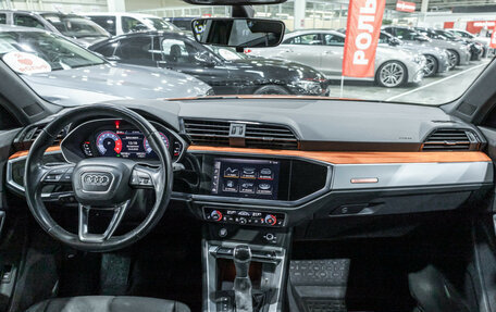 Audi Q3, 2019 год, 2 629 700 рублей, 13 фотография