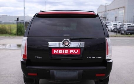 Cadillac Escalade III, 2007 год, 1 456 000 рублей, 6 фотография