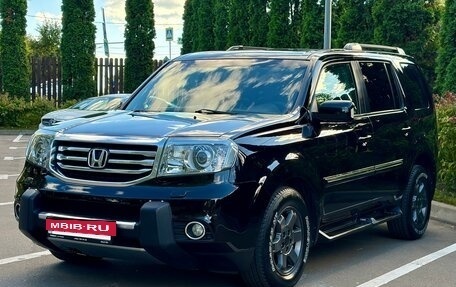 Honda Pilot III рестайлинг, 2012 год, 2 290 000 рублей, 3 фотография