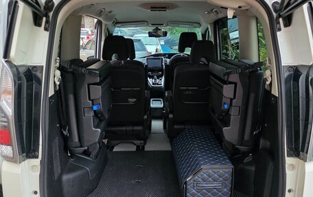 Nissan Serena IV, 2019 год, 2 200 000 рублей, 11 фотография