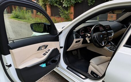 BMW 3 серия, 2020 год, 3 500 000 рублей, 11 фотография