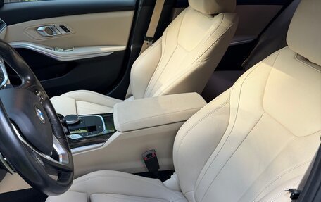 BMW 3 серия, 2020 год, 3 500 000 рублей, 19 фотография