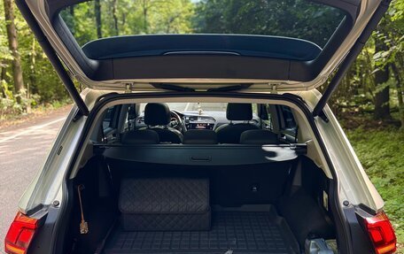 Volkswagen Tiguan II, 2021 год, 3 700 000 рублей, 9 фотография