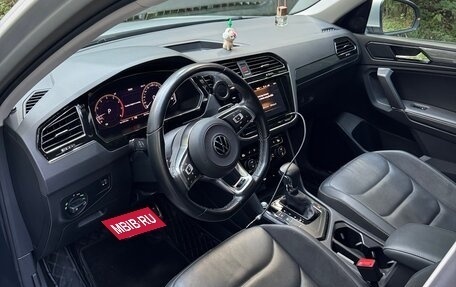 Volkswagen Tiguan II, 2021 год, 3 700 000 рублей, 11 фотография