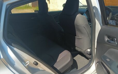 Toyota Prius IV XW50, 2018 год, 1 500 000 рублей, 12 фотография