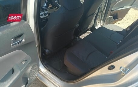 Toyota Prius IV XW50, 2018 год, 1 500 000 рублей, 18 фотография