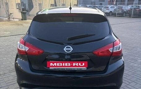 Nissan Tiida, 2015 год, 900 000 рублей, 7 фотография