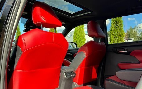 Toyota Highlander, 2023 год, 5 385 000 рублей, 9 фотография