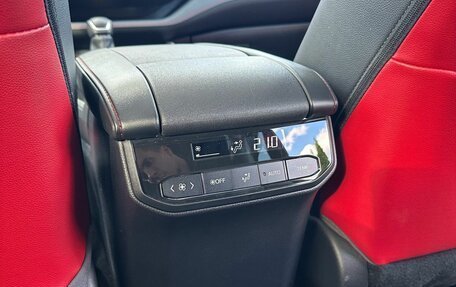Toyota Highlander, 2023 год, 5 385 000 рублей, 13 фотография