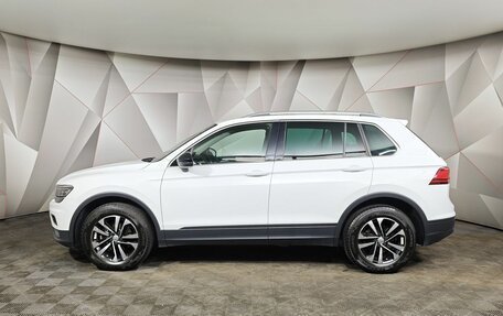 Volkswagen Tiguan II, 2020 год, 2 391 000 рублей, 5 фотография