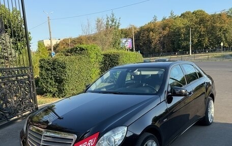 Mercedes-Benz E-Класс, 2010 год, 1 630 000 рублей, 2 фотография