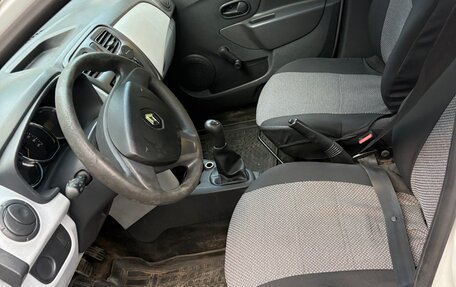 Renault Logan II, 2015 год, 320 000 рублей, 5 фотография