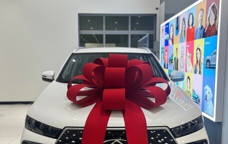 Chery Tiggo 4 I рестайлинг, 2024 год, 1 850 000 рублей, 12 фотография