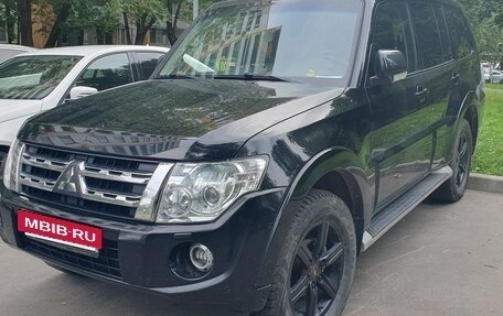 Mitsubishi Pajero IV, 2014 год, 2 350 000 рублей, 5 фотография