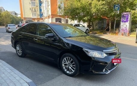 Toyota Camry, 2016 год, 1 890 000 рублей, 7 фотография