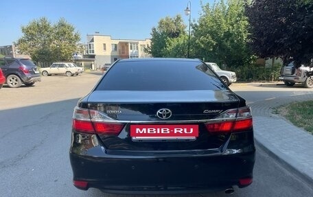 Toyota Camry, 2016 год, 1 890 000 рублей, 4 фотография
