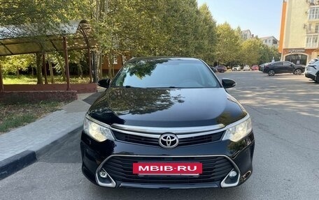 Toyota Camry, 2016 год, 1 890 000 рублей, 8 фотография
