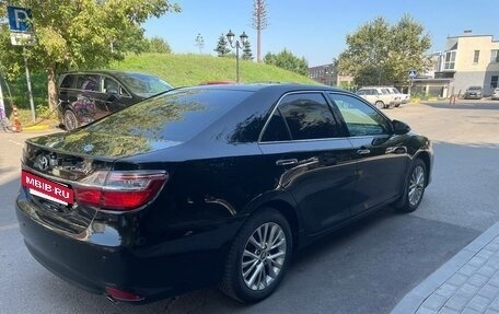 Toyota Camry, 2016 год, 1 890 000 рублей, 5 фотография