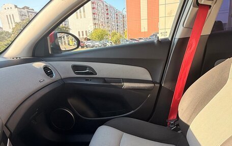 Chevrolet Cruze II, 2011 год, 890 000 рублей, 9 фотография
