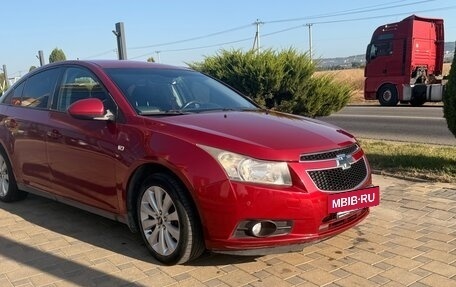 Chevrolet Cruze II, 2011 год, 890 000 рублей, 3 фотография