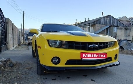 Chevrolet Camaro IV, 2010 год, 1 500 000 рублей, 2 фотография